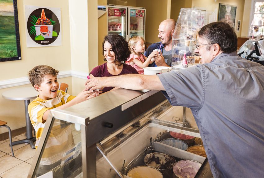 Military Discount at Spice & Tea Exchange of Williamsburg Colonial