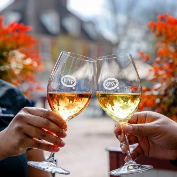 Williamsburg Winery Tasting Room & Bar 1