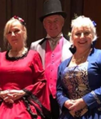 Colonial Singers Trio 5